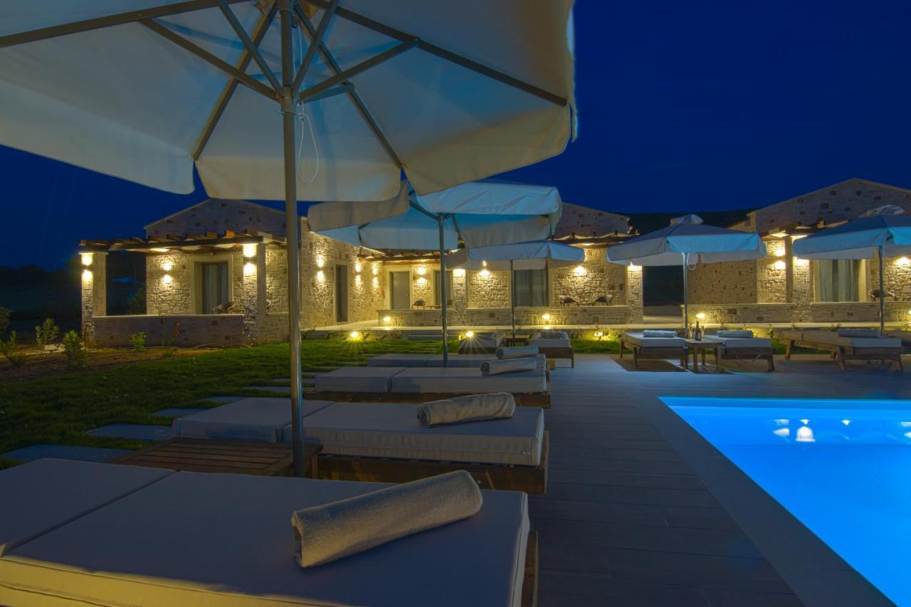Onar Limnos II Luxury Apartments Moudhros Екстер'єр фото